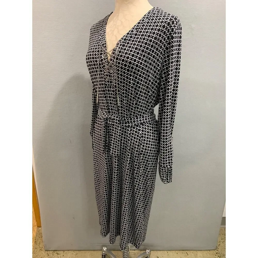 Size 1X Michael Kors Black White Belted Dress Chain Lace Up Neckline